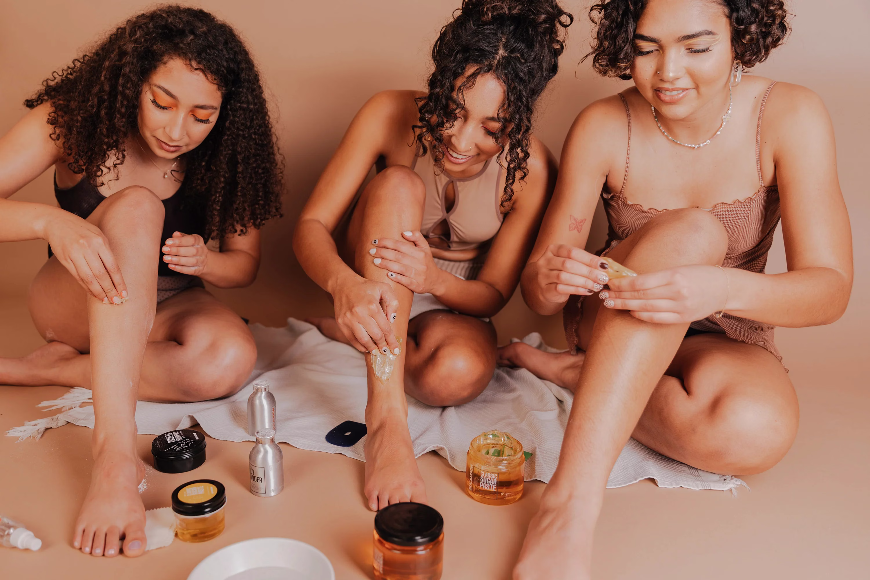 Sugardoh eco-friendly glass jars and applicators